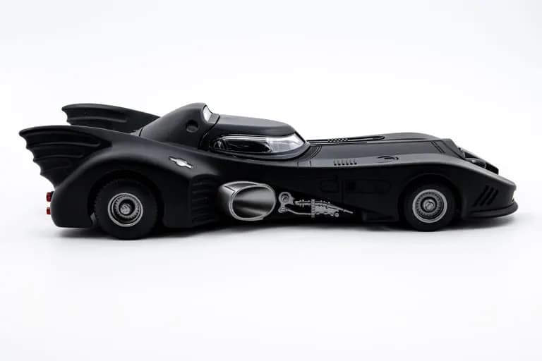 1989 Batmobile Movie Edition Premium Die-Cast Toy Car — view 2 | i-robox