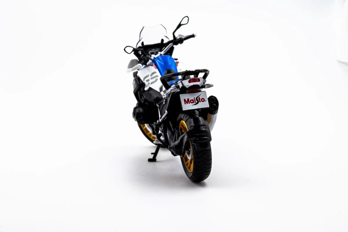 BMW R 1250 GS Premium Die-Cast Toy Motorcycle image 4