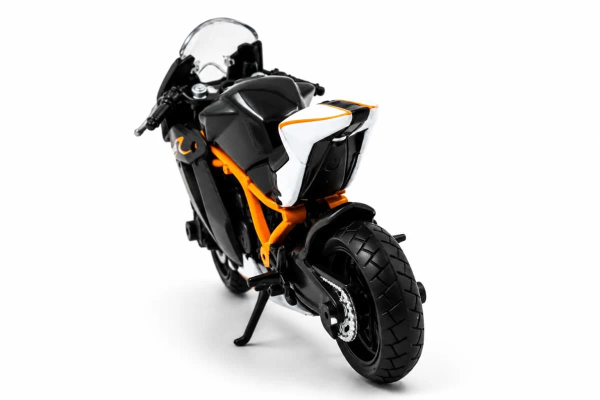 Bburago KTM 1190 RC8 R Superbike Black image 4