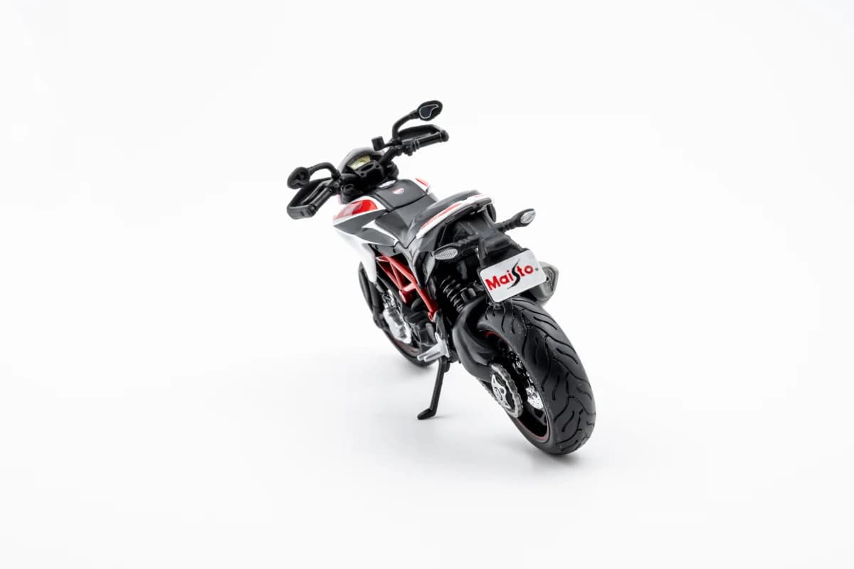 Ducati Hypermotard SP Premium Die-Cast Toy Motorcycle image 5