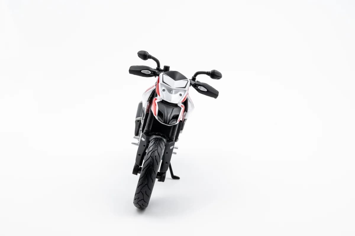 Ducati Hypermotard SP Premium Die-Cast Toy Motorcycle image 3
