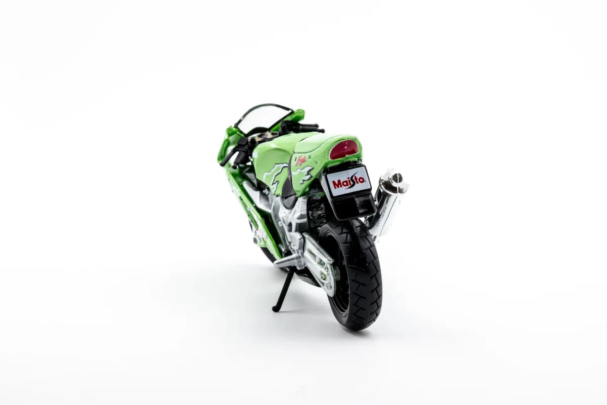 Kawasaki Ninja ZX-12R Vintage Sport Toy Motorcycle image 4