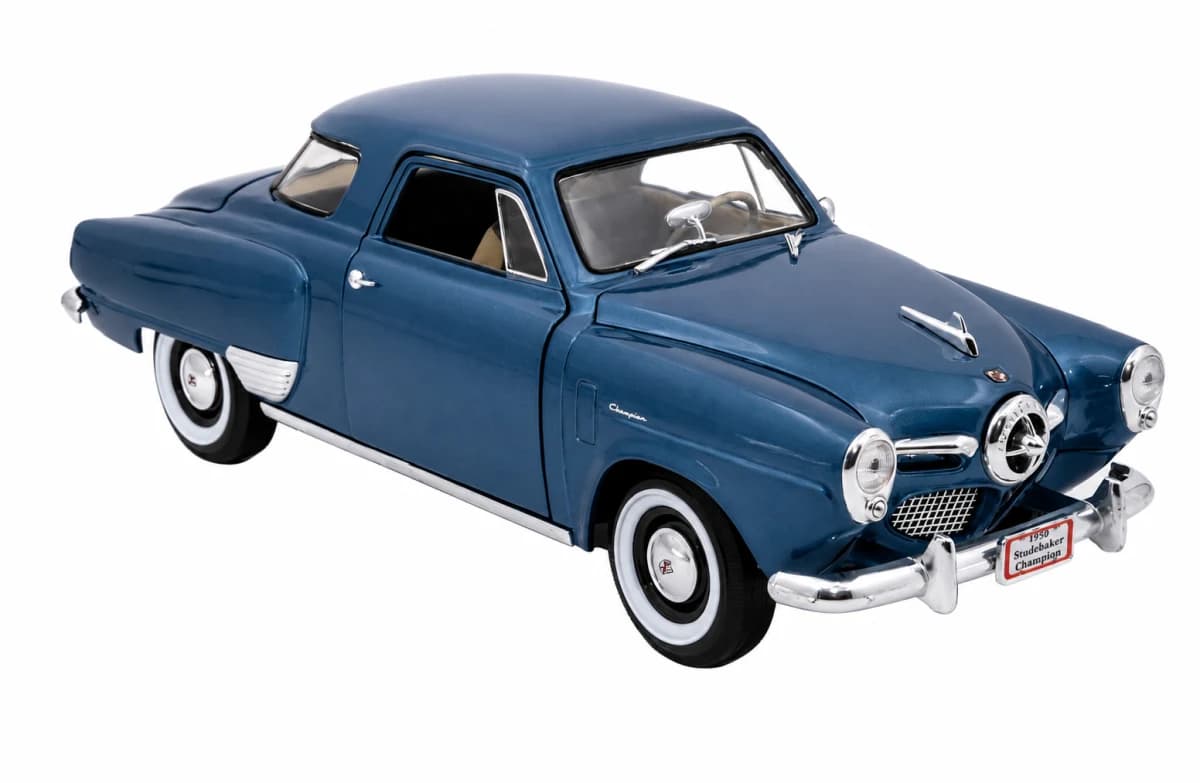 Road Signature 1950 Studebaker Champion – Lucky Die Cast — view 2 | i-robox
