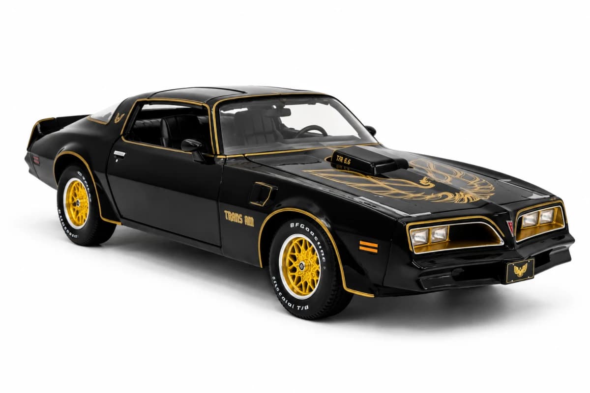 Maisto 1978 Pontiac Firebird Trans Am – Special Collection — view 2 | i-robox