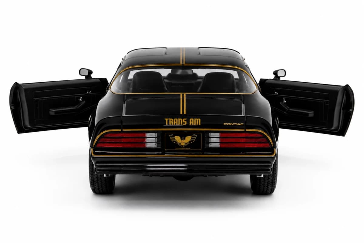 Maisto 1978 Pontiac Firebird Trans Am – Special Collection — view 5 | i-robox