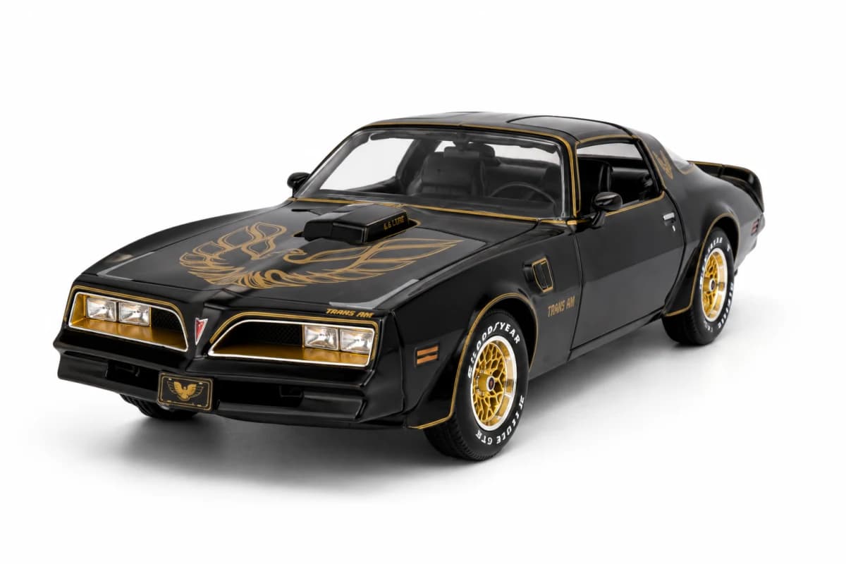 Maisto 1978 Pontiac Firebird Trans Am – Special Collection - Buy Online | i-robox