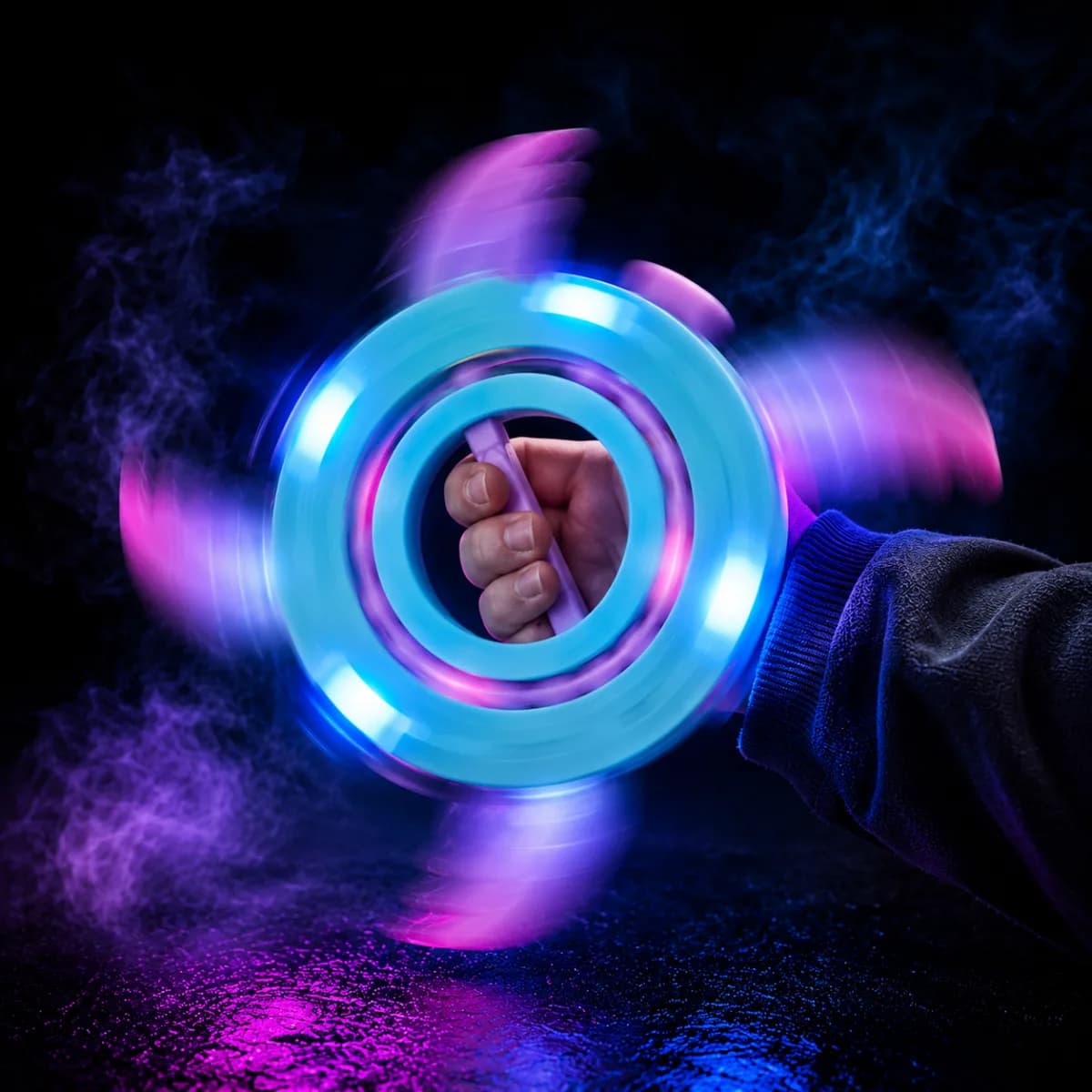 Kinetic LED Fidget Shuriken Toy– Giant Light-Up Throwing Star — view 7 | i-robox